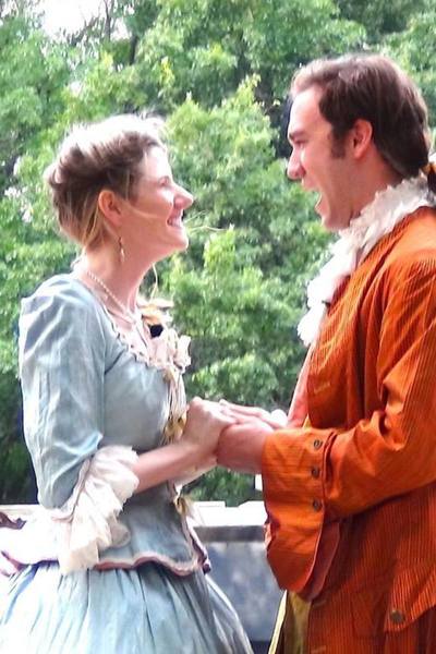 She Stoops to Conquer